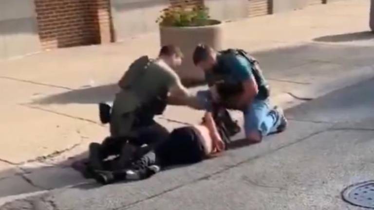 Migrante mexicano es asesinado por agente del ICE en Chicago