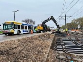 Buses to replace trains on Blue Line, Green Line