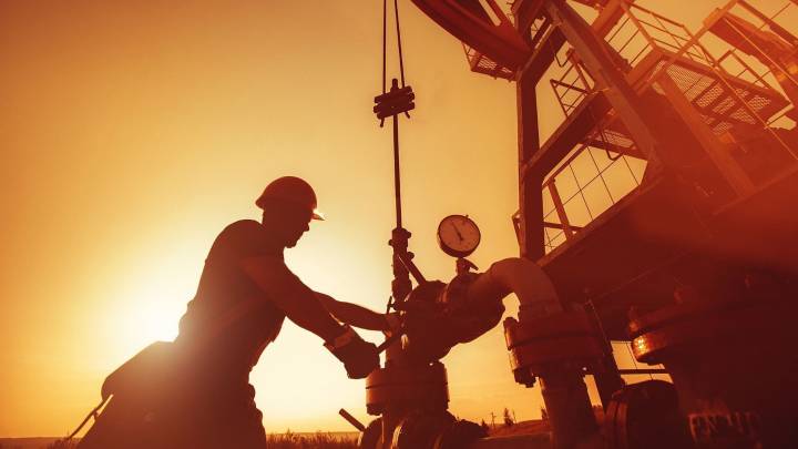 La Opep+ decide este #7Sep si vuelve a aumentar su oferta petrolera en octubre