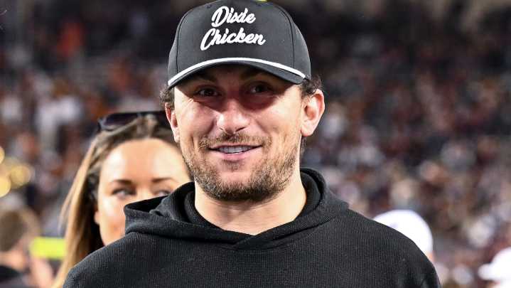 Ty Simpson talks Johnny Manziel attending Alabama vs Vanderbilt for Diego Pavia