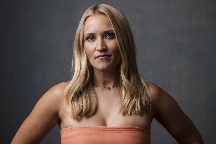 Actor Emily Osment is single as her divorce from musician Jack Farina becomes official