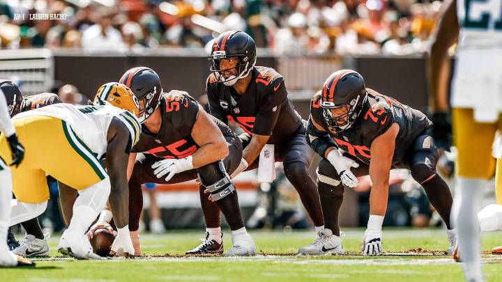 Browns roundup: Browns' offensive line looking to build new level of continuity