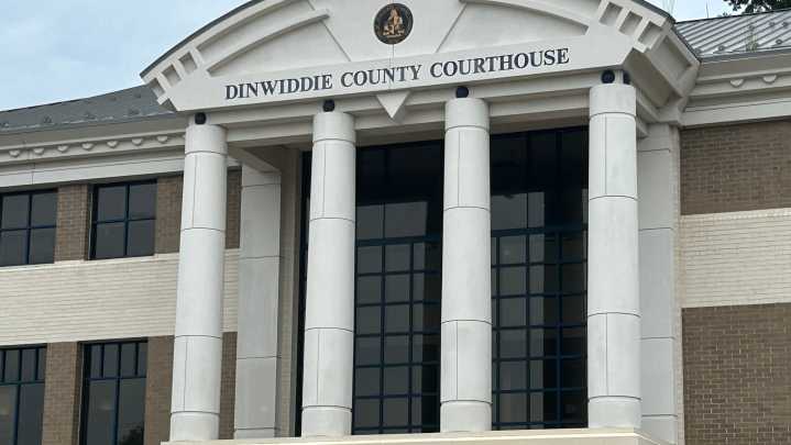 Man charged with threatening VA delegate makes first court appearance