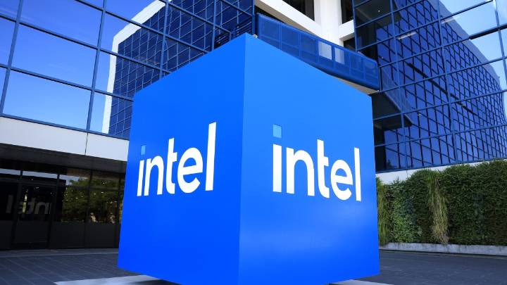 The U.S. government is taking a stake in Intel. It's rare