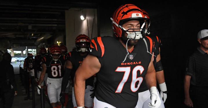 Detroit Lions adding massive offensive tackle