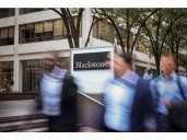 Blackstone Private Credit Fund Sells $500 Million of Bonds