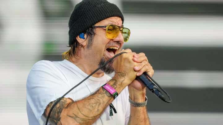 Music reviews: Laufey, Deftones, and Earl Sweatshirt