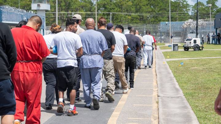 'Deportation Depot' opens for detainees in North Florida