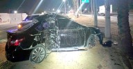 Abandonan autom?vil tras choque en Nuevo Laredo