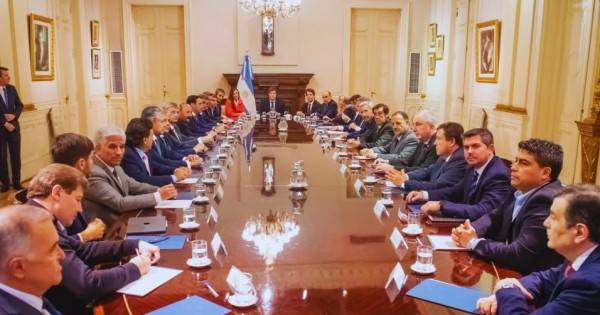 El ministro del Interior a los gobernadores: "Los ATN son para usar en caso de emergencia, no para gastos corrientes de las provincias"