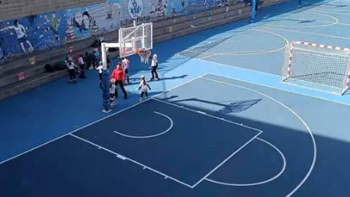 Un niño cae por la ventana del primer piso de un colegio de Zaragoza: abren investigación interna