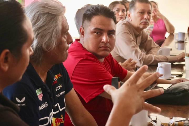 Gobierno de Playa del Carmen reafirma compromiso con locatarios del Mercado Municipal