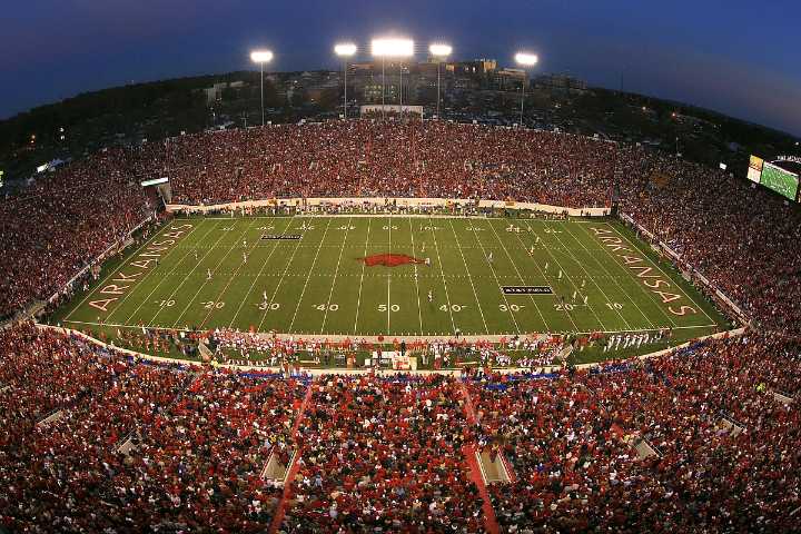 Memorable Razorback games at War Memorial Stadium