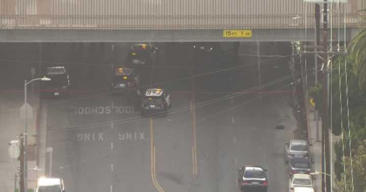 Los Angeles police shoot man who was allegedly armed in North Hills