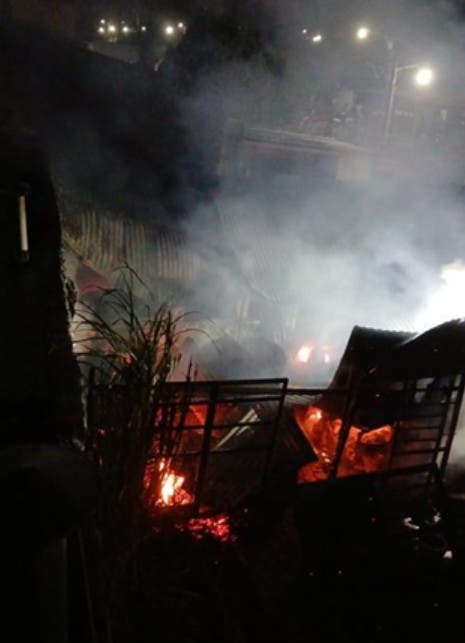 Un incendio de gran magnitud arrasó con una casa de Las Talitas