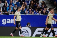 A pesar del blooper. Al arquero le hicieron un gol desde 40 metros, pero Barcelona se recuperó ante Oviedo por la liga española
