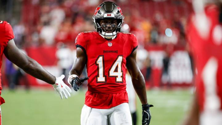 Bucs’ Chris Godwin, Tristan Wirfs trending toward returning vs. Eagles