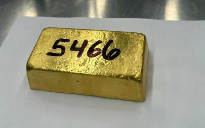 Fiscalía incauta barra de oro de más de 5 kilos vinculada a minería ilegal en Puno