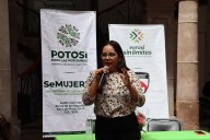 SENSIBILIZAN CON CHARLA SOBRE LA PREVENCIÓN DEL SUCIDIO