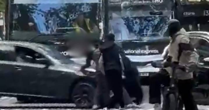 Regent’s Park, Park Road fight: Car crash and man stabbed