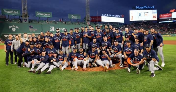 ‘Bend don’t break’: Harris, Ilitch laud gritty Tigers for weathering September storm