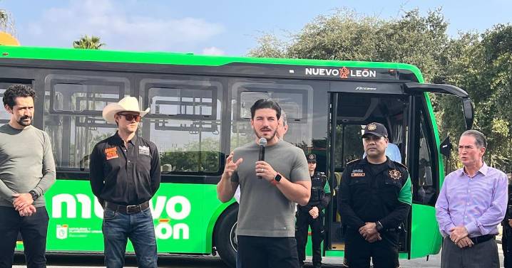 Samuel García cumple promesa a Mauricio Fernández y entrega Ruta 130