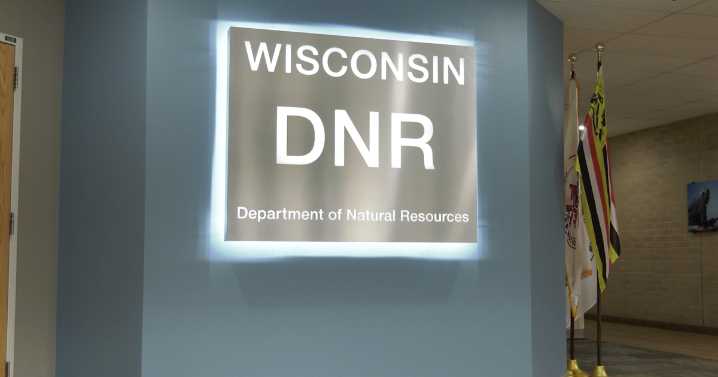 Wisconsin DNR forester killed by lightning strike in Washington County