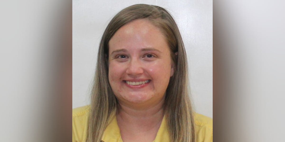 Woman accused of making threats toward school workers, deputies say