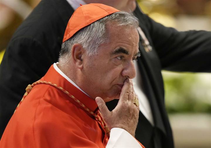 Defense in Vatican 'trial of the century' asks prosecutor to recuse himself for questionable conduct