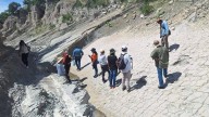 Tehuacán y el INAH investigan hallazgo de huellas de dinosaurios en la región