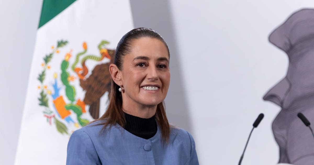 Sheinbaum acusa a gobiernos del PRI y PAN de “36 años de tristeza” para México