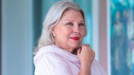 Carrió contó que está en pareja con un hombre de 95 años: “Es muy famoso, nos vemos en una esquina y nos damos un beso”