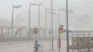 Tormenta Ragasa tocó tierra en Vietnam, debilitada tras su paso por el sur de China