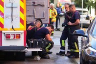 Heridos dos bomberos en la extinción de un incendio en Madrid