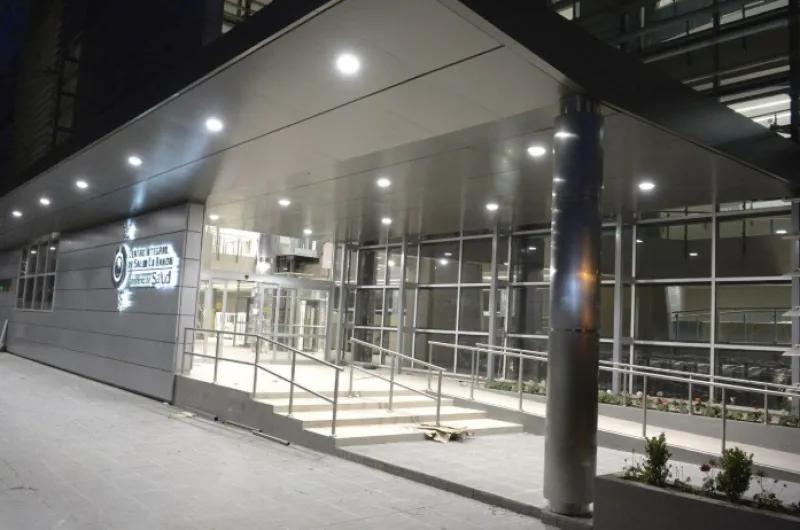 Murió un hombre que agonizó 13 días: cayó de una escalera cuando cortaba pomelos