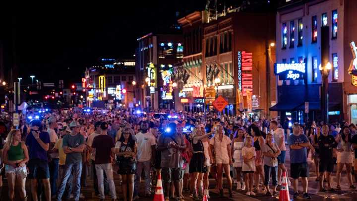 Nashville testing new downtown lanes for buses, emergency vehicles