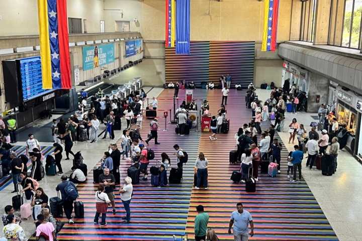 Cantv y Ministerio del Transporte acuerdan optimizar comunicaciones del Aeropuerto Simón Bolívar