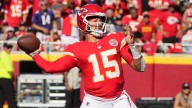 Patrick Mahomes becomes youngest, fastest player to reach 250 career passing touchdowns