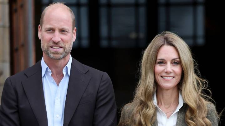 Kate Middleton Debuts New Blond Hair Color at National History Museum