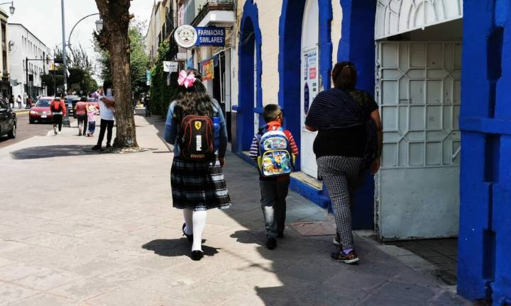 Regresan a clases más de 356 mil estudiantes en Querétaro 