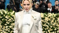 Madonna returns to Warner Records