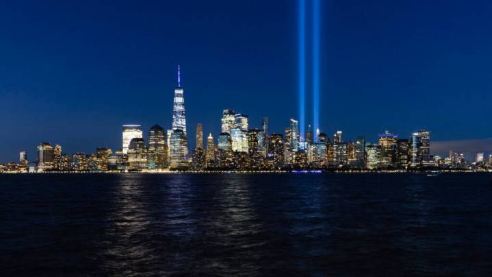 Former NYPD officer reflects on 9/11 heroism and horror