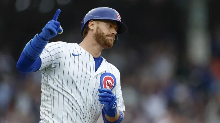 Kelly’s bat keeps Cubs rolling with Tucker sidelined