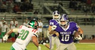 Rochelle gets back on track, routs La Salle