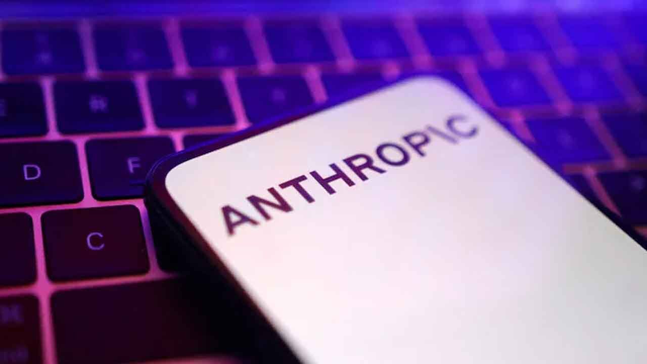 Anthropic Unveils Claude Sonnet 4.5: AI Model Codes Apps for 30 Hours Straight with 11,000 Lines of Code