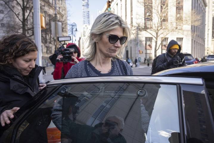 Wife of ex-Sen. Bob Menendez set to be sentenced for role in bribery scheme – Winnipeg Free Press