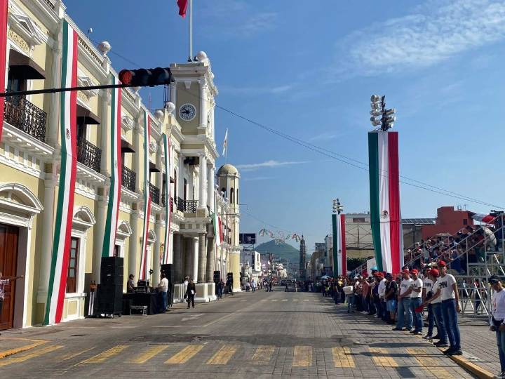 SUTSEM no removerá plantón pese a celebraciones patrias