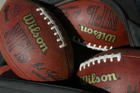 PREP FOOTBALL ROUNDUP: Warren Mott edges Utica Ford; Richmond upsets state
