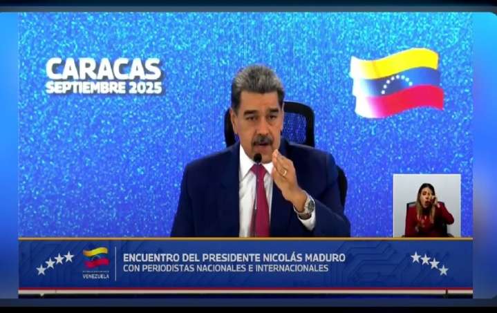 Maduro: Venezuela libra una batalla por la verdad para preservar la paz