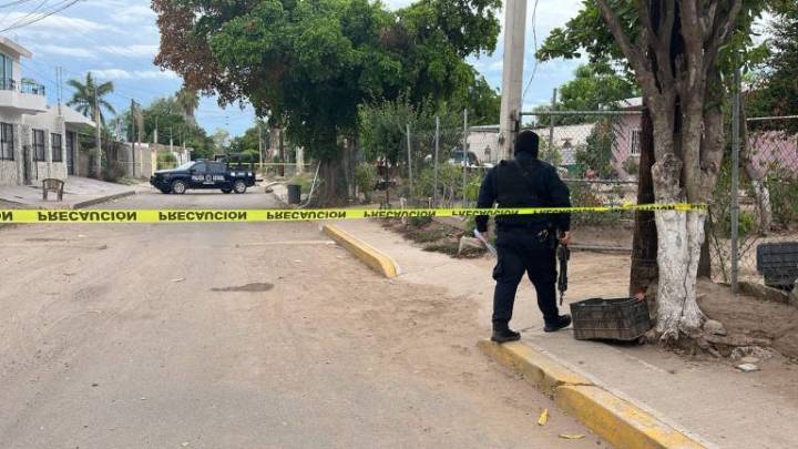 Sujetos armados asesinan a joven en Bellavista, Culiacán